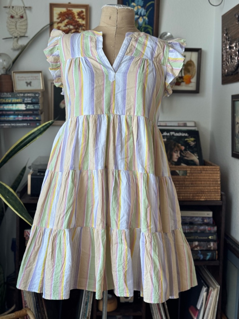 Roller Rabbit Darrel Stripe Pippa Dress Small Pastel Tiered Flutter Sleeve